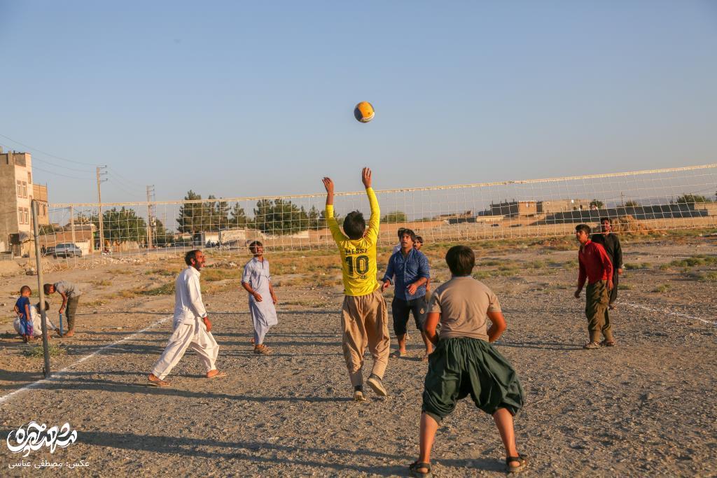 ورزشگاهی زیر خاکی برای عبدالله، صابر و کمال 