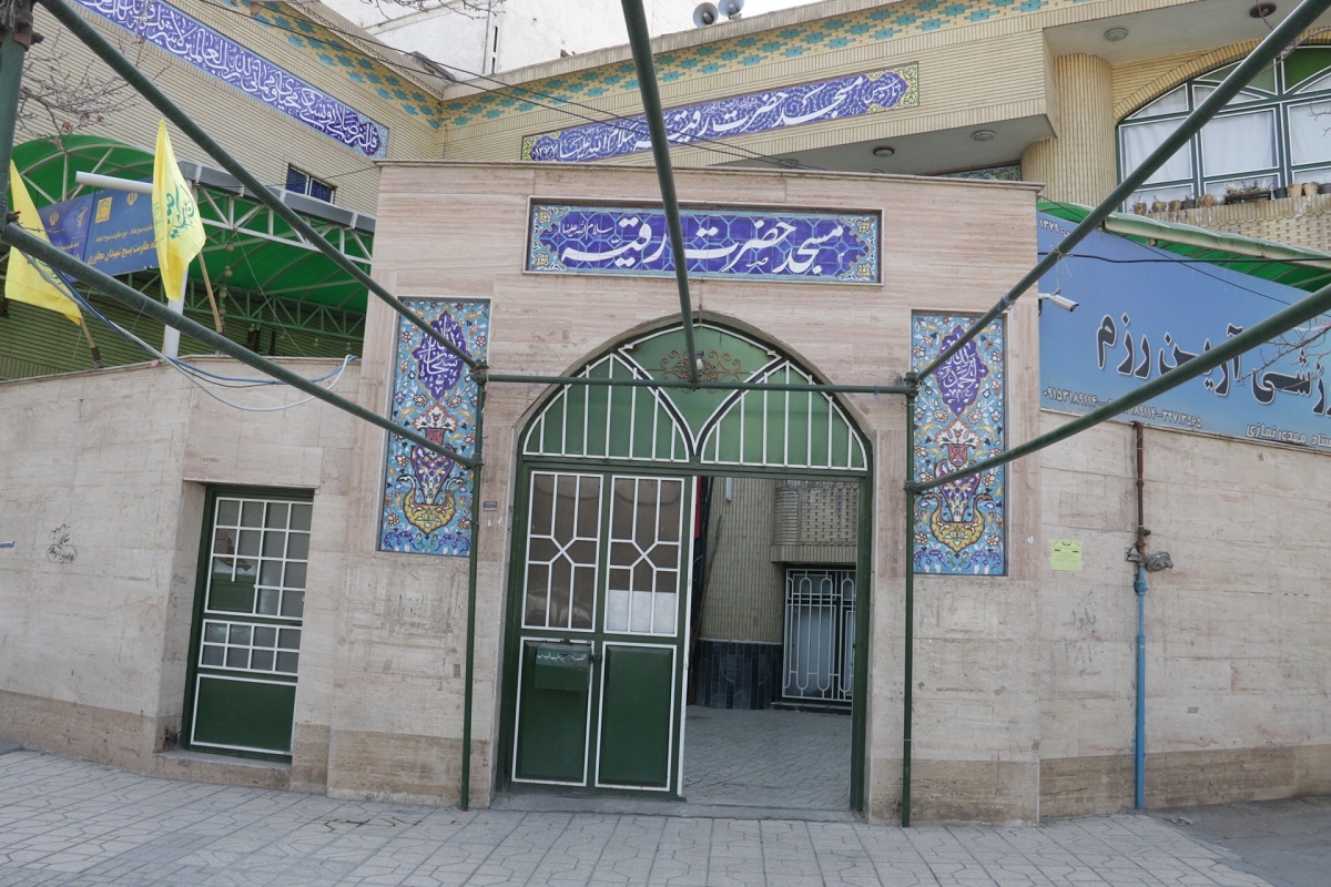 خیابان قهرمانان در محله گلشور خیابان قهرمانان در محله گلشور