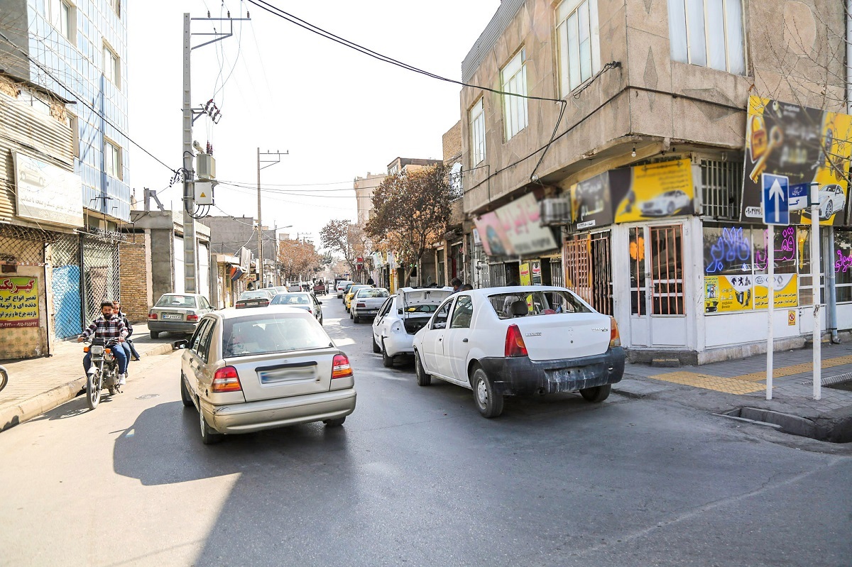 کوچه ۱۲ متری گلشهر