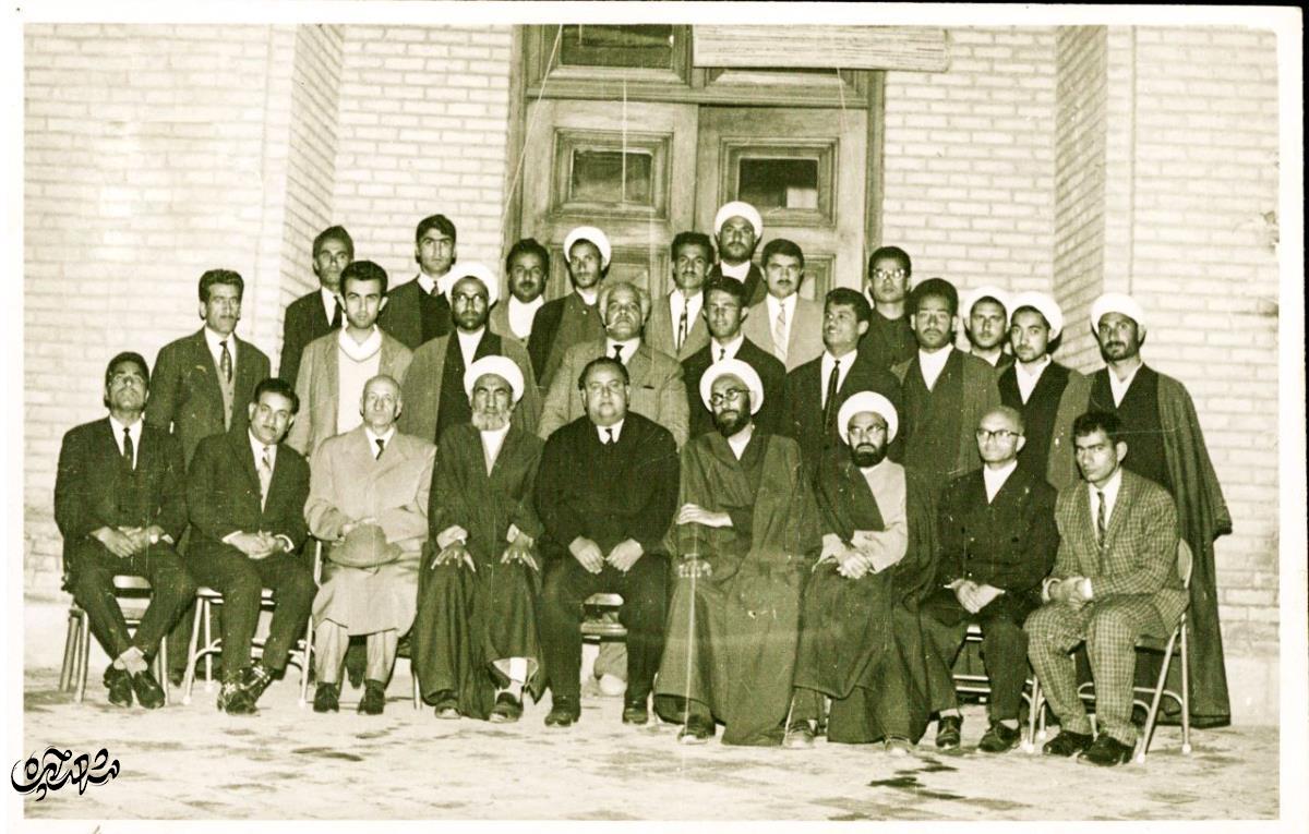 60سال پس از  تأسیس دانشکده معقول و منقول مشهد!