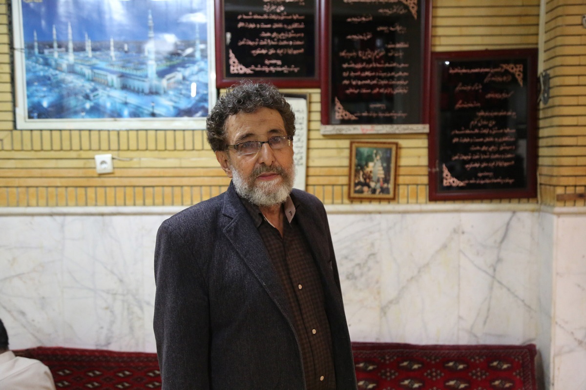 ۲۱ سال افطاری پربرکت در حسینیه طفلان مسلم ۲۱ سال افطاری پربرکت در حسینیه طفلان مسلم