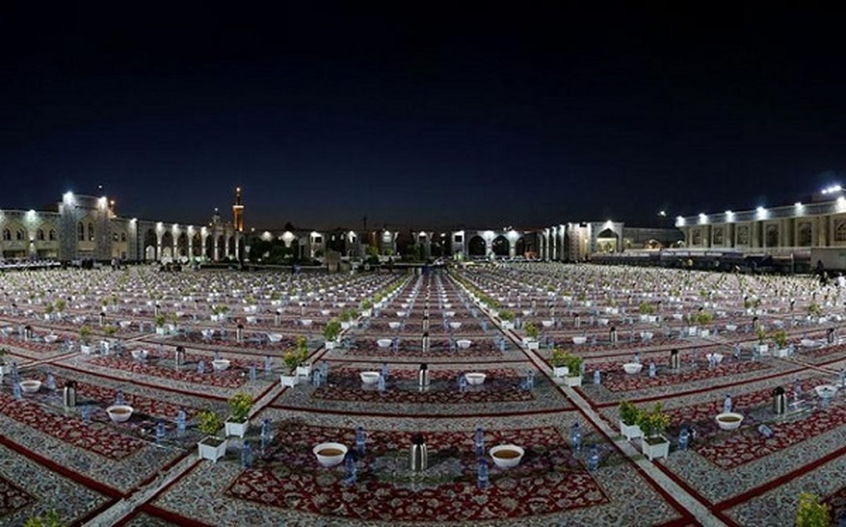 آداب و رسوم ماه رمضان در حرم امام‌رضا(ع)