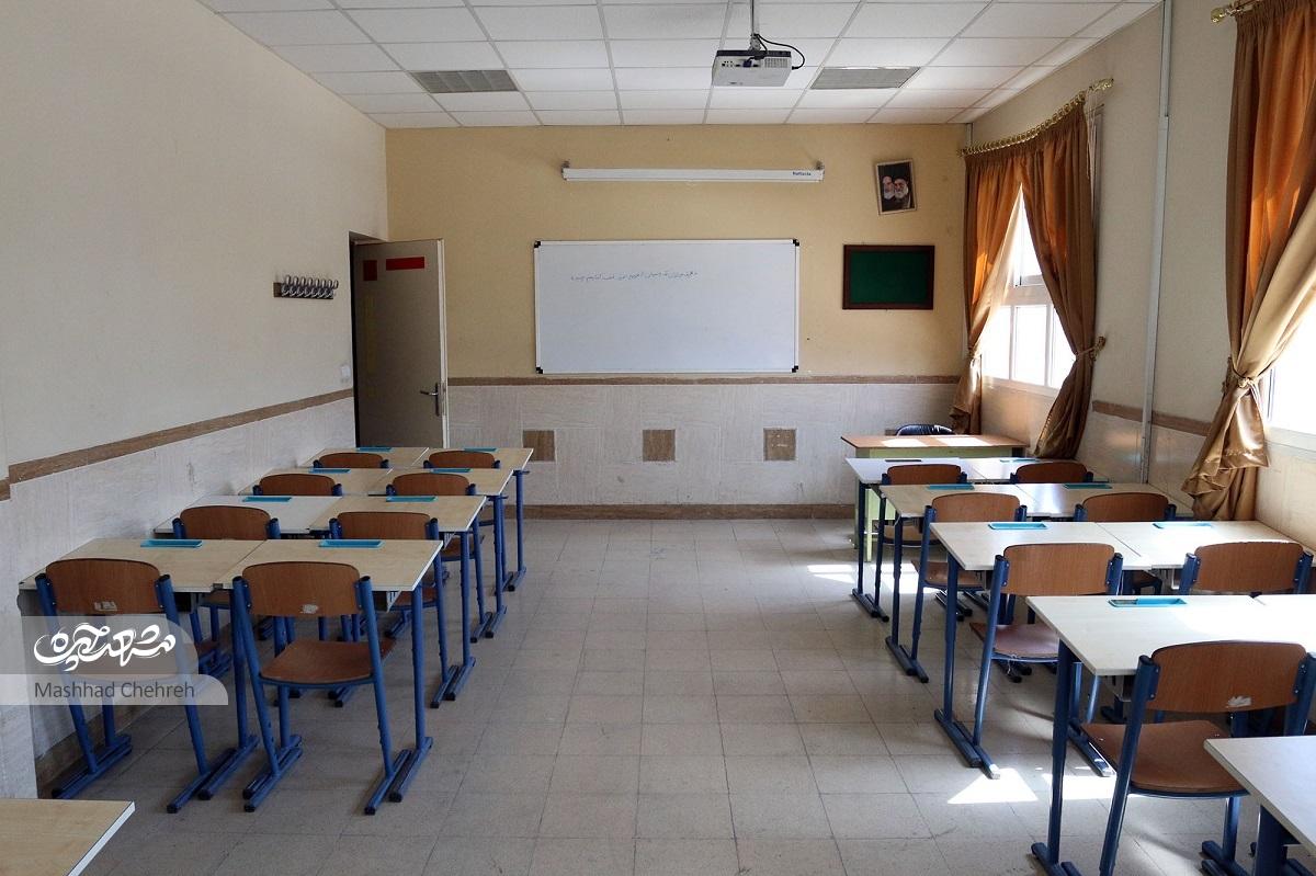 هنرستان دارالفنون تاریخ  فرهنگی شهر را یادآوری می‌کند