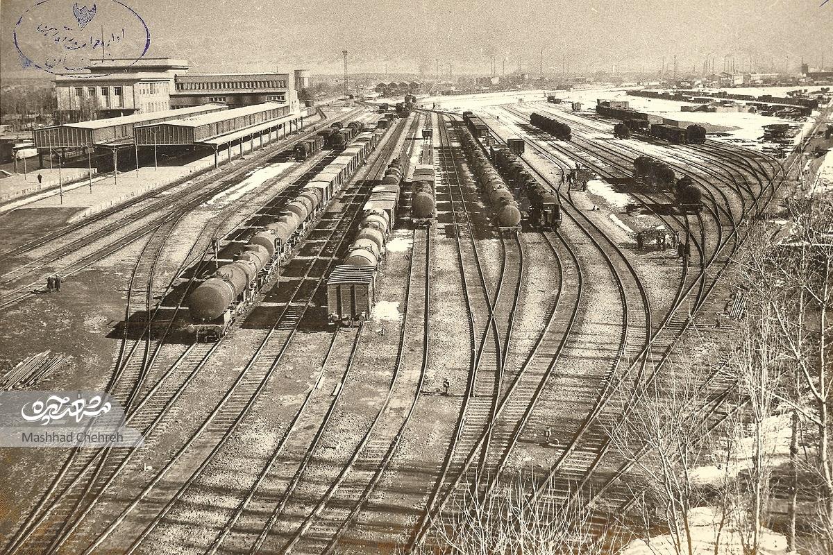 ایستگاه راه آهن در مسیر پیشرفت