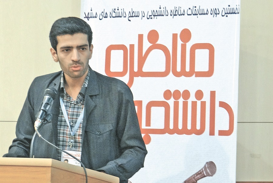 سعی کردم سرباز جامعهام باشم نه سربار آن سعی کردم سرباز جامعهام باشم نه سربار آن