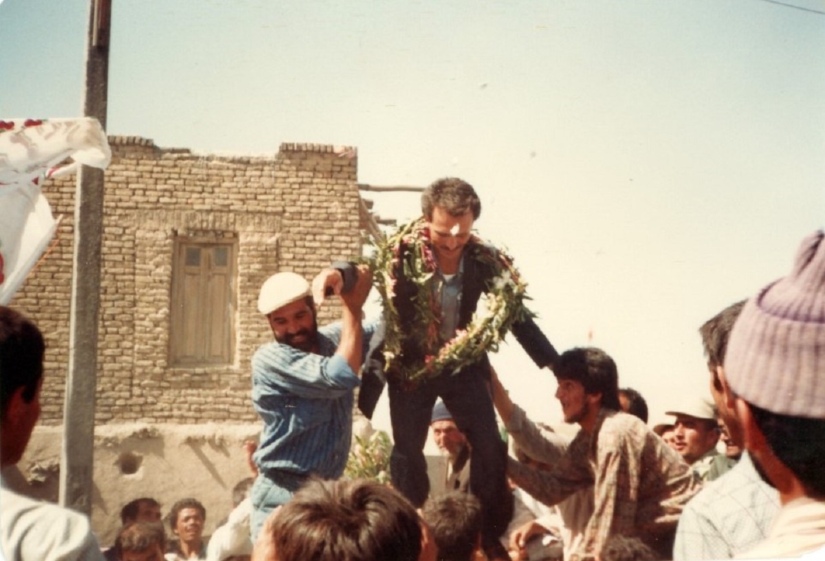 علی‌اکبر رحمانی، افسری بود که در زمان آتش‌بس جنگ تحمیلی، اسیر شد