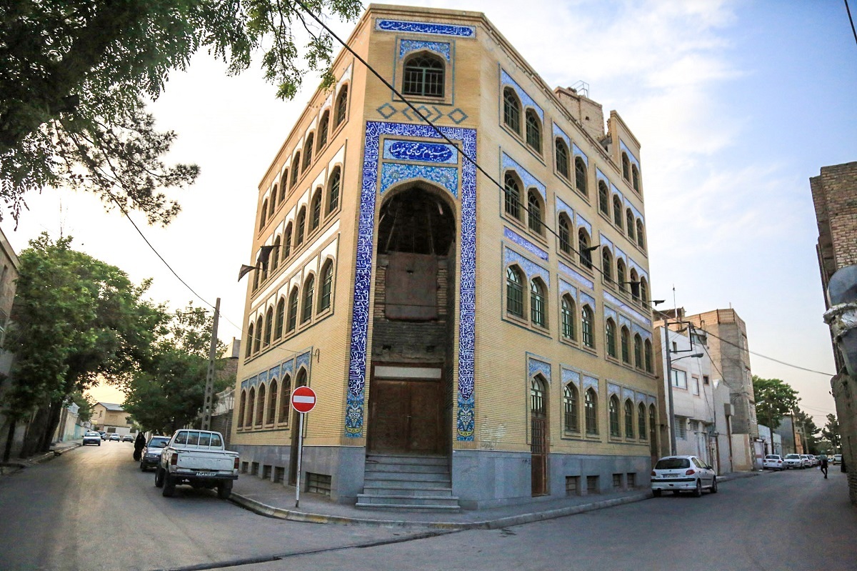 وحدت همسایهها در «امت» وحدت همسایهها در «امت»