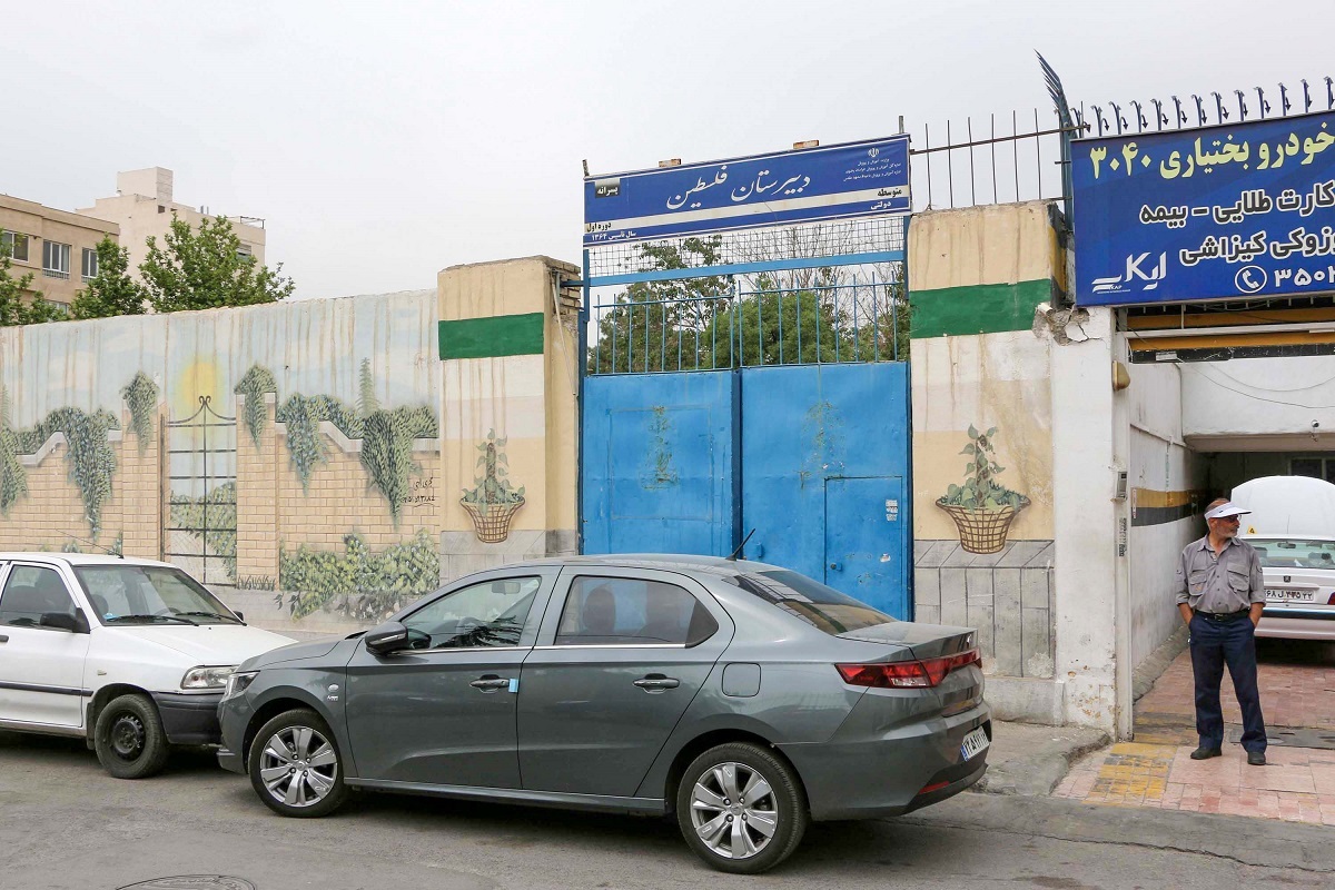 معبری با ۵ بوستان محلی در محله لادن معبری با ۵ بوستان محلی در محله لادن