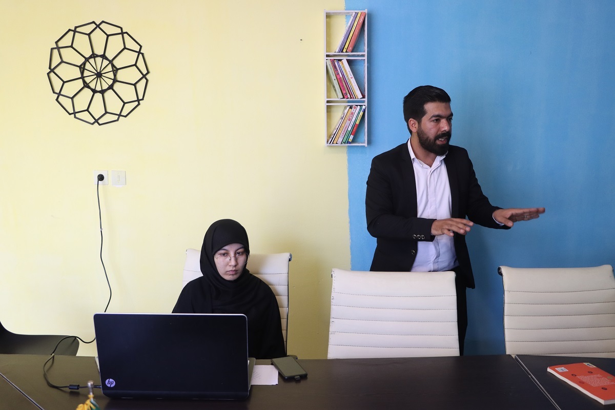تشکیل نخستین مرکز شتابدهنده در حاشیه شهر مشهد برای توانمندسازی دانشآموزان تشکیل نخستین مرکز شتابدهنده در حاشیه شهر مشهد برای توانمندسازی دانشآموزان