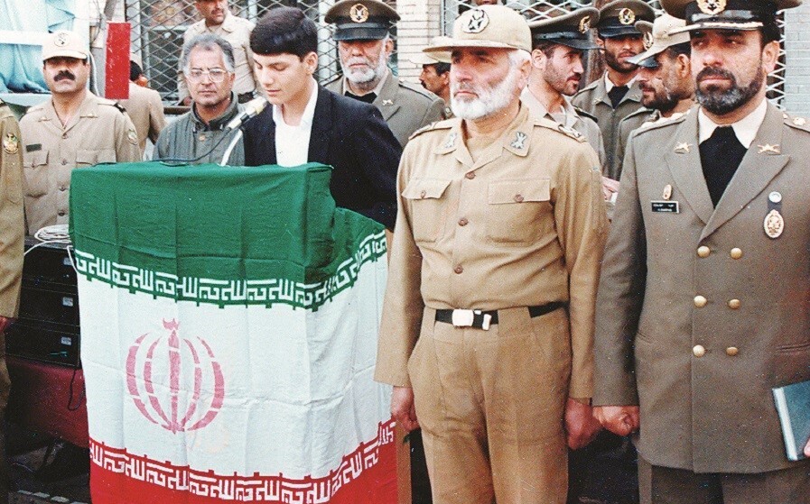 عوامل ضدانقلاب می‌خواستند از خانواده‌ام انتقام بگیرد