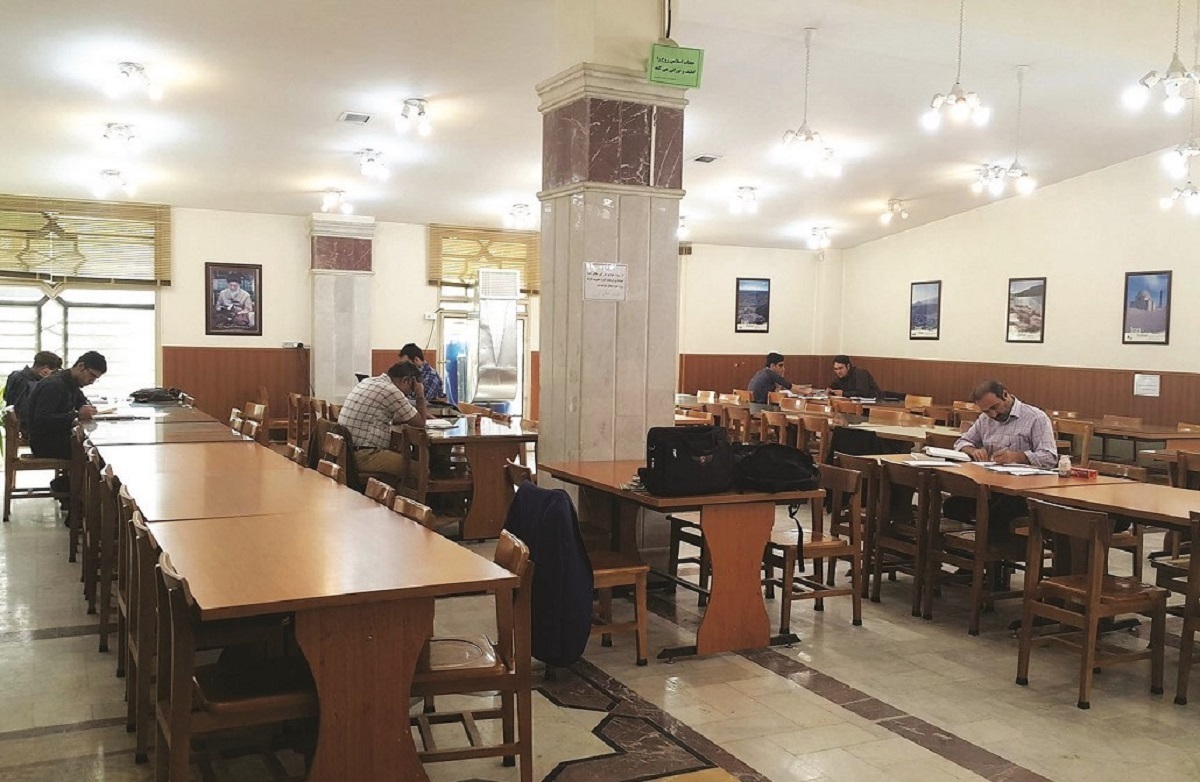 خانه فرهنگ و هنر در قلب بوستان ملت خانه فرهنگ و هنر در قلب بوستان ملت