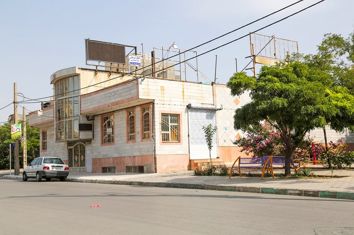 یادگاری باباخان ایزدی
