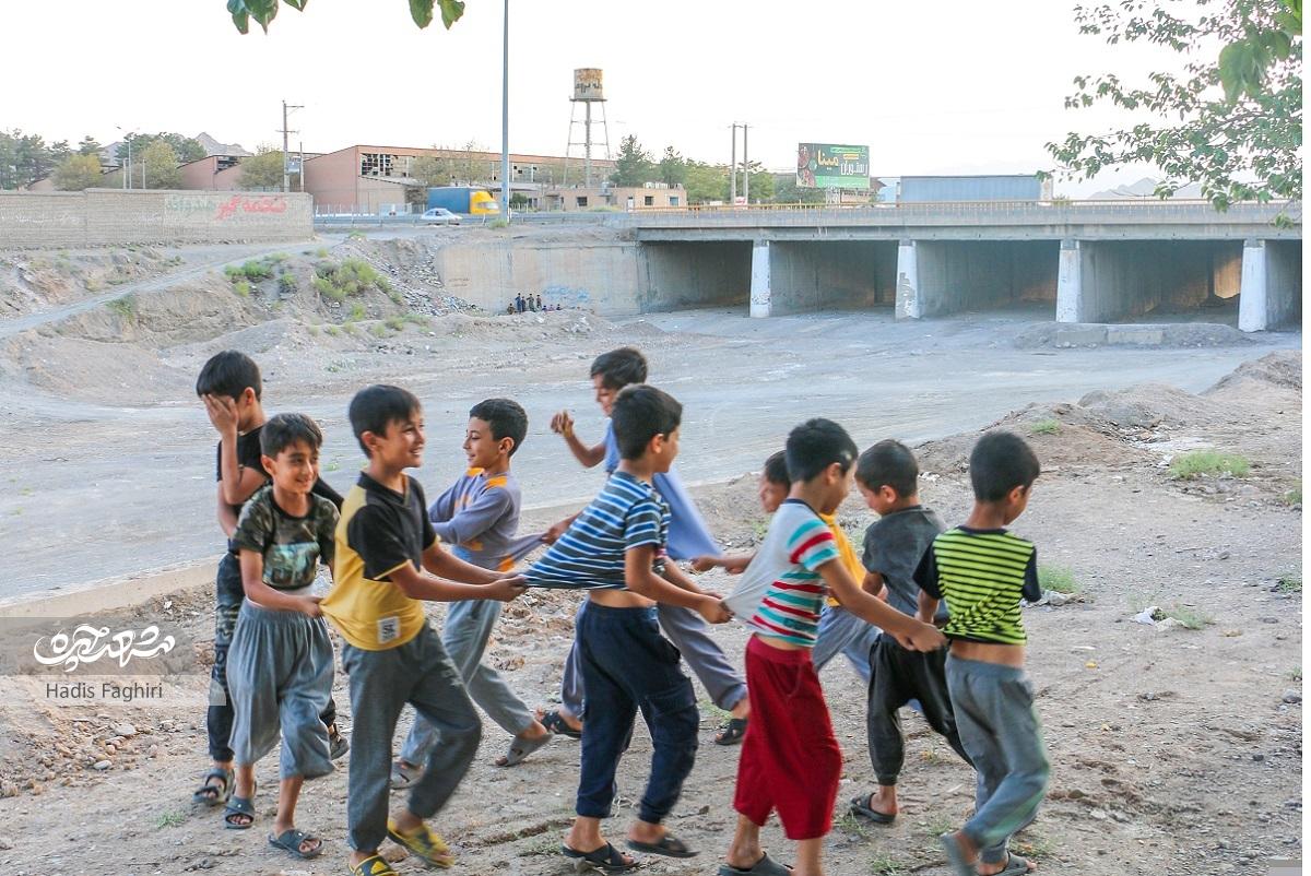 بازی با دست خالی