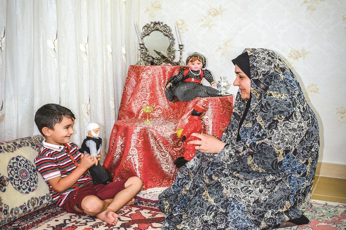 مادر قصه گوی بوستان بهار