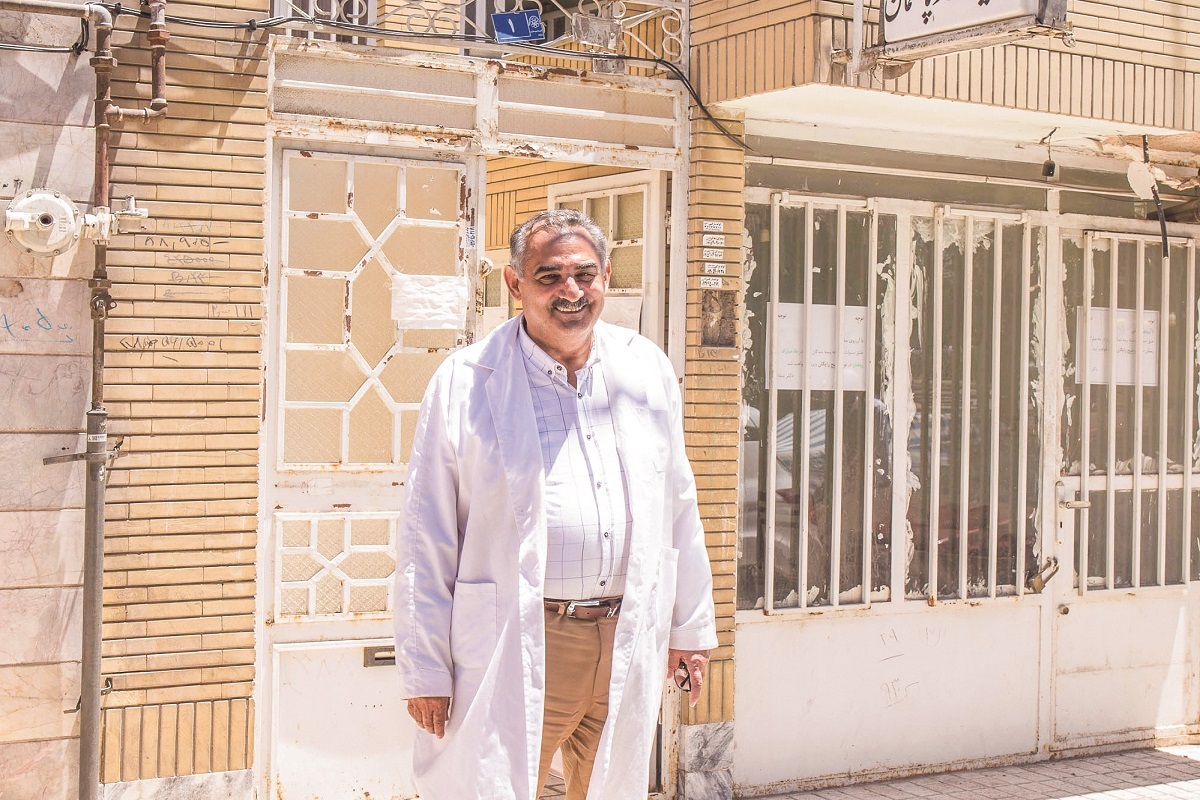 طبابت برای رضای خدا