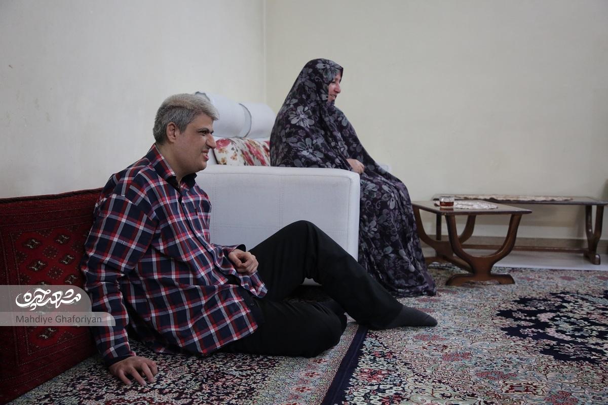 روایتی از ۳۸ سال پرستاری یک مادر از فرزند معلولش روایتی از ۳۸ سال پرستاری یک مادر از فرزند معلولش