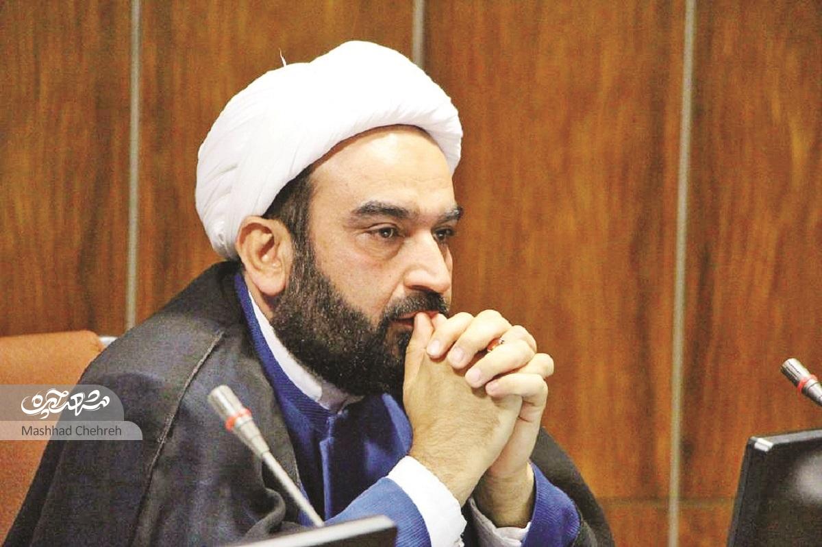 قاسم علی‌احمدی برای وحدت بین شیعه و سنی ساکن محله کلاته برفی شده است