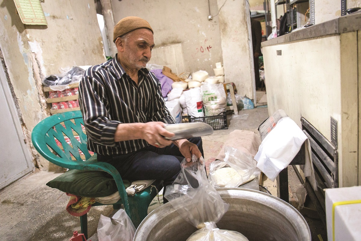 عبادت  به‌جز خدمت خلق نیست