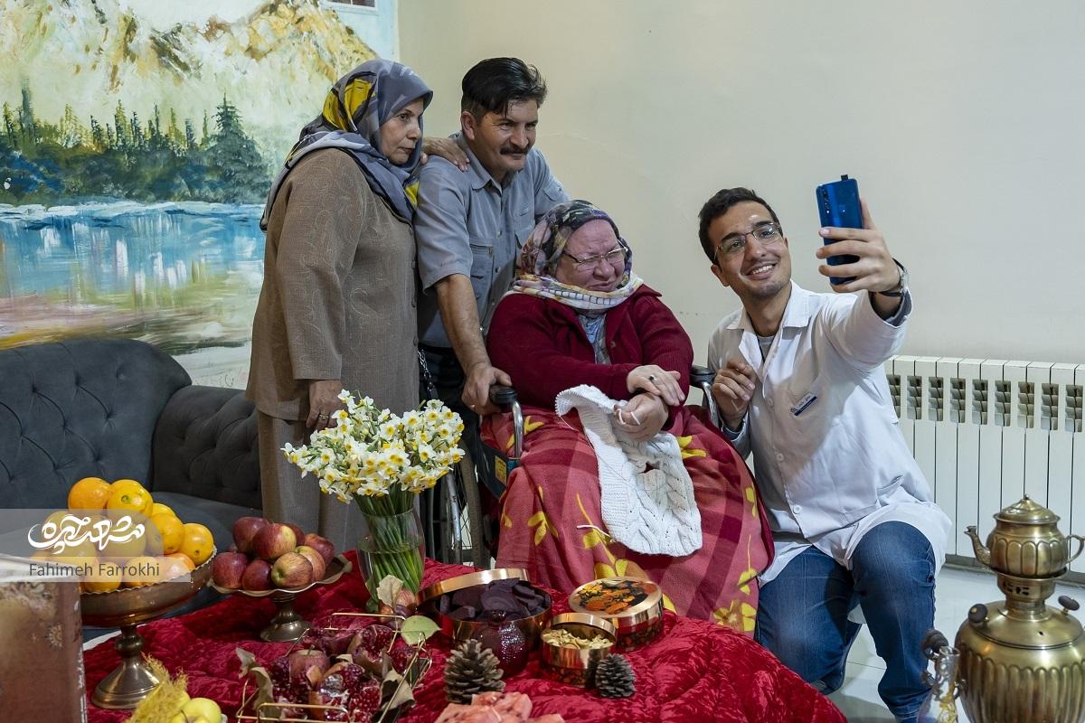شب چله در خانه سالمندان شب چله در خانه سالمندان