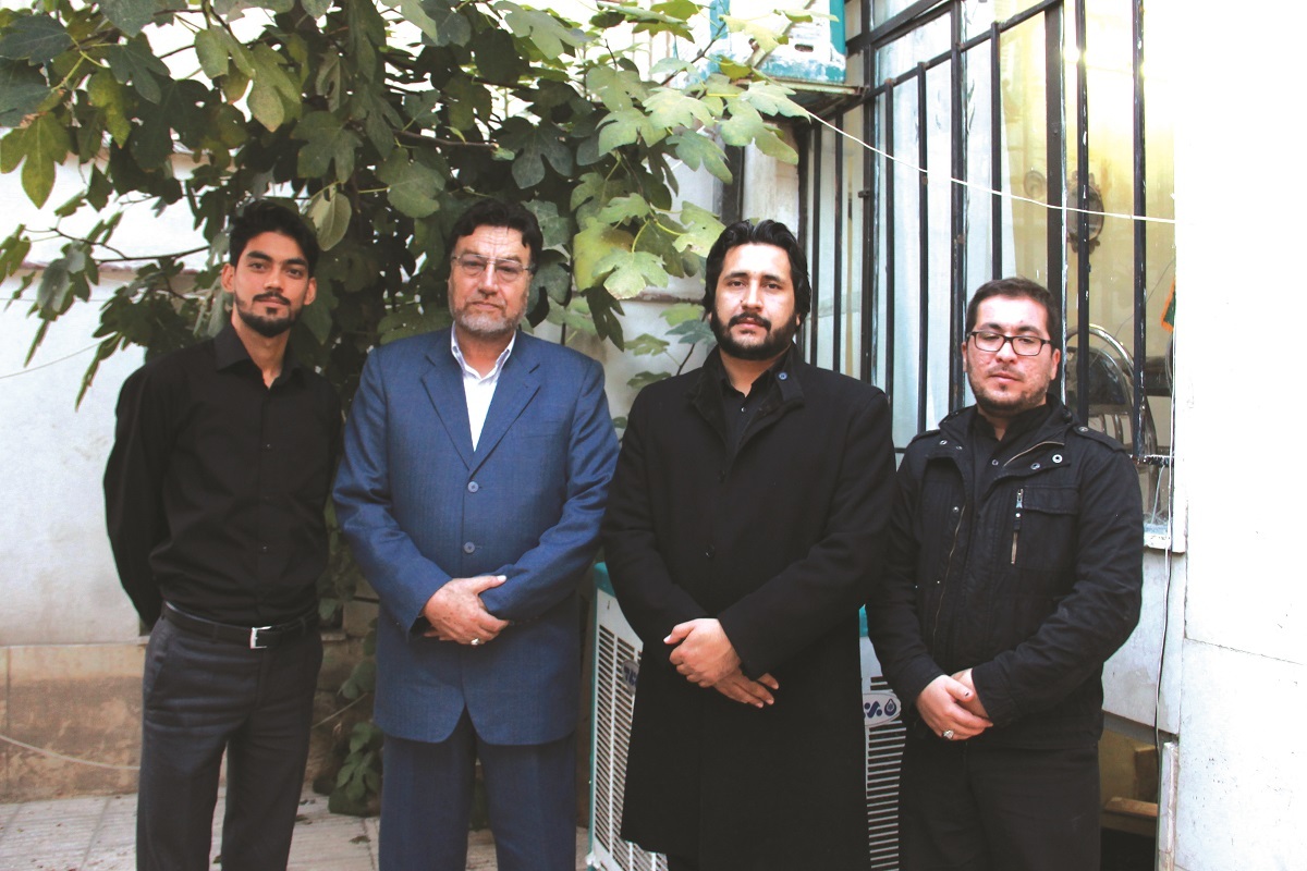 سید محمدباقر مصباح‌زاده مورخ و نخبه افغانستانی است