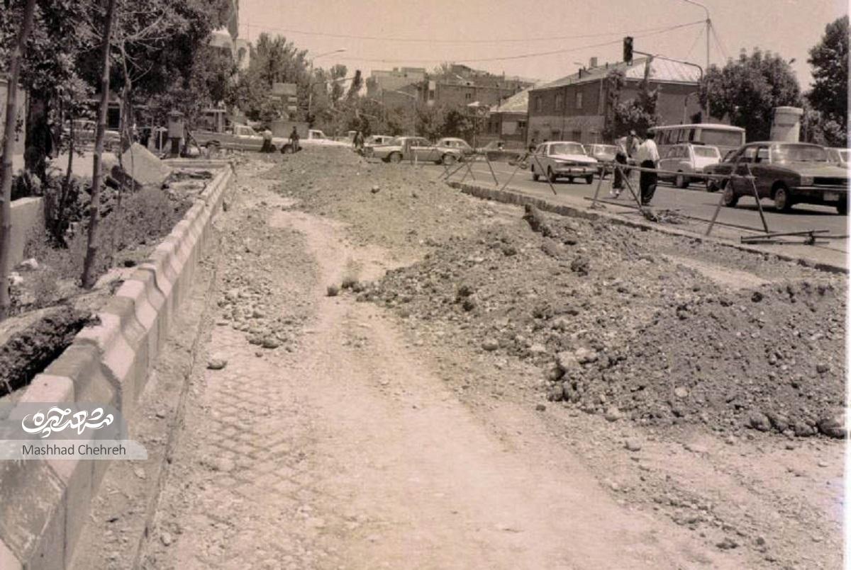 تاریخگردی در خیابان ۹۰ ساله «دانشگاه» تاریخگردی در خیابان ۹۰ ساله «دانشگاه»