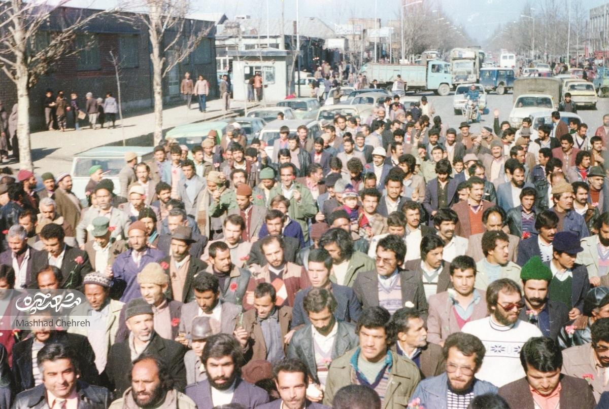 سیدعلی موسوی، شهید ۱۸ ساله انقلاب در محله کوشش است سیدعلی موسوی، شهید ۱۸ ساله انقلاب در محله کوشش است