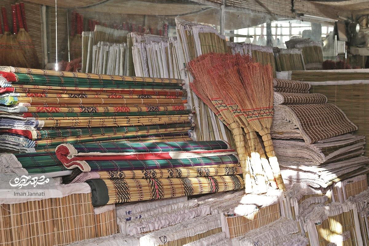 تاریخچه شغل خاک گرفته جاروبافی در محله ثامن مشهد تاریخچه شغل خاک گرفته جاروبافی در محله ثامن مشهد