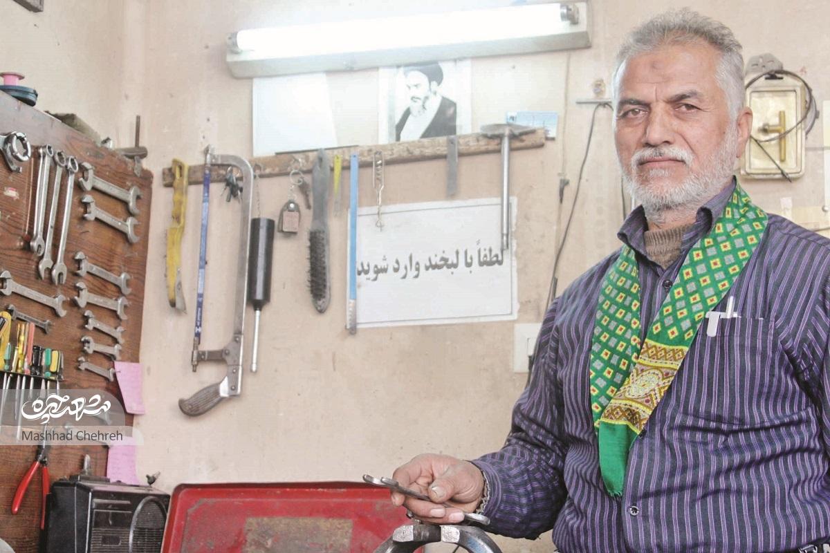«سیدحسین محمدی» موتورهای اسقاطی رزمندگان را تعمیر میکرد «سیدحسین محمدی» موتورهای اسقاطی رزمندگان را تعمیر میکرد