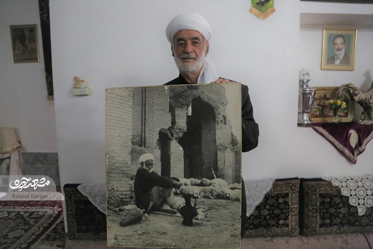 حسین شبرنگی یکی از قدیمی‌ترین روضه‌خوان‌های اهل بیت(ع) است