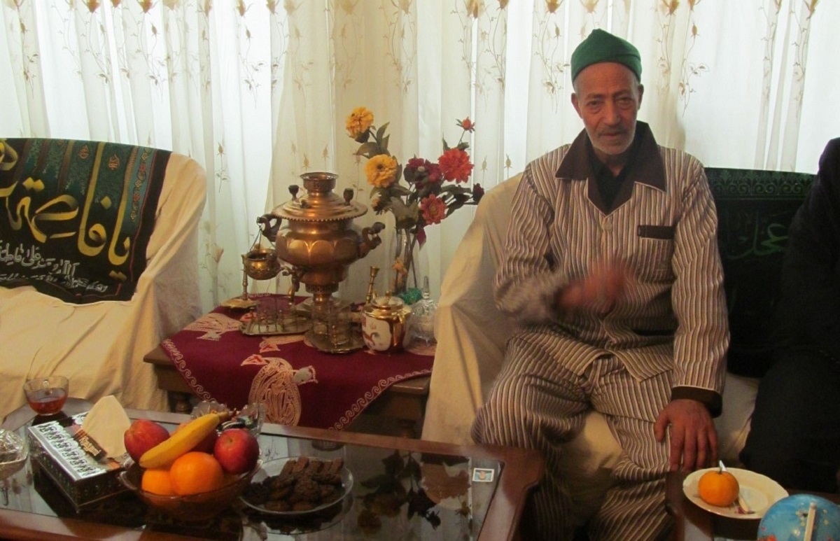 سیدمحمدعلی ضابطی ۴۵ سال است افتخار خادمی دارد سیدمحمدعلی ضابطی ۴۵ سال است افتخار خادمی دارد