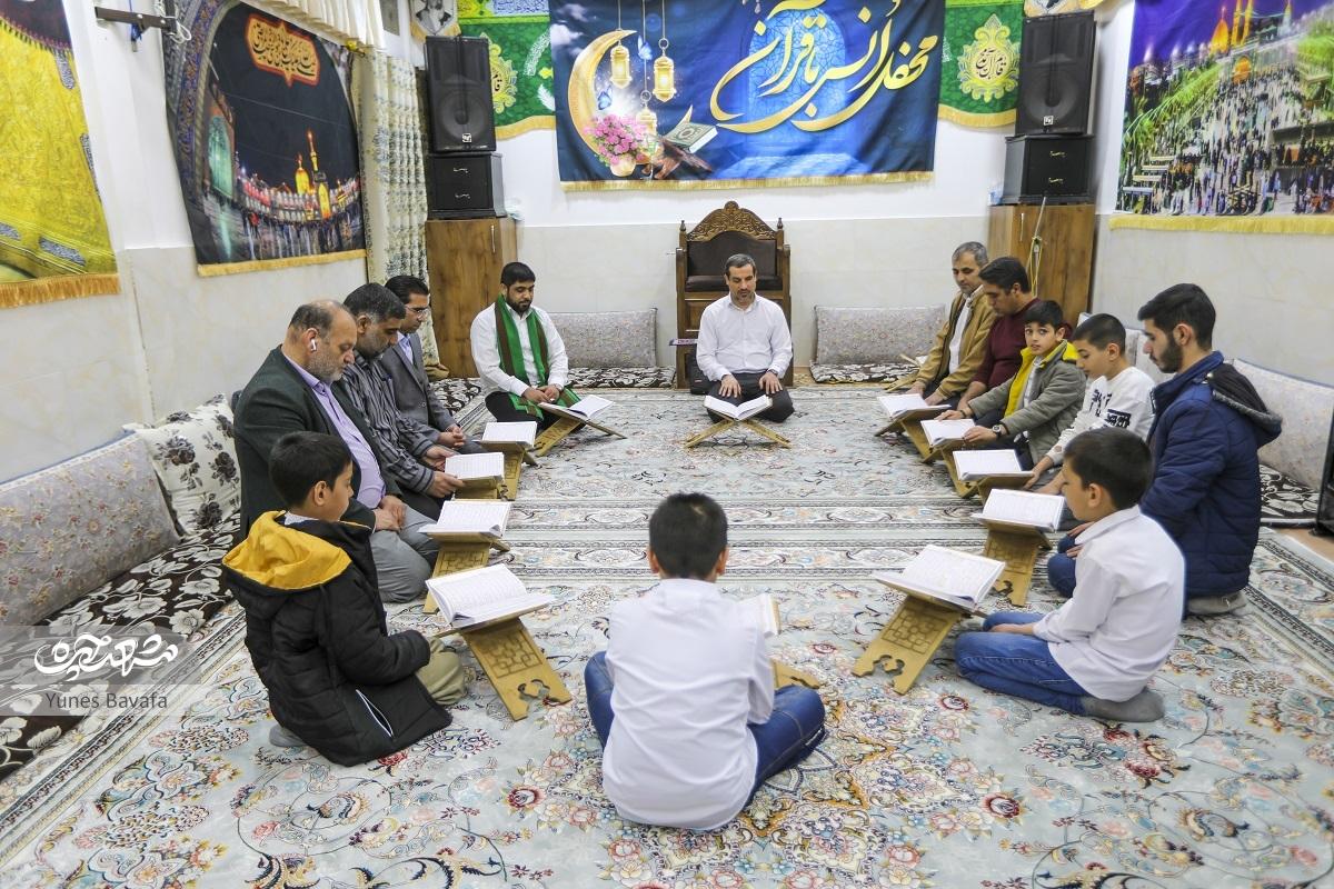 بنای مذهبی محله رده این روز‌ها پاتوق نوجوانان و جوانان شده است