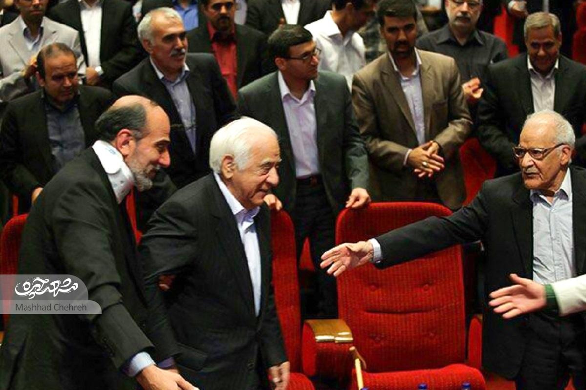 درباره جواد شهرستانی؛ مردی که دهه ۴۰ شهردار مشهد شد و در ذهن مردم ماندگار ماند درباره جواد شهرستانی؛ مردی که دهه ۴۰ شهردار مشهد شد و در ذهن مردم ماندگار ماند