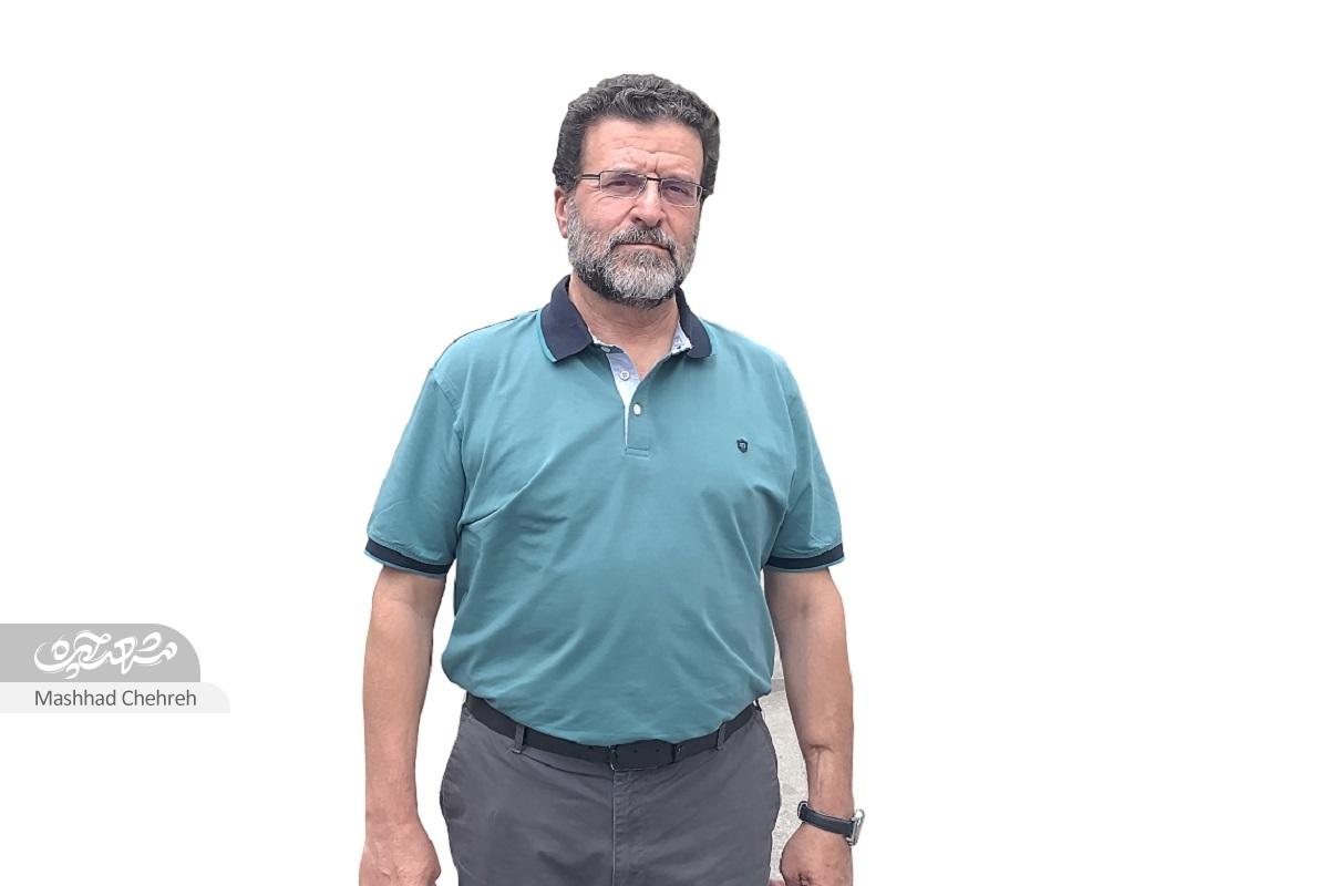 جواد خسرومنش همیشه پای کار همسایه‌ها در مسجد محله است