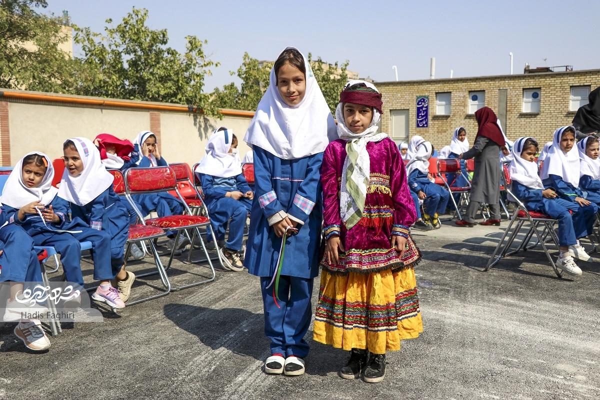 بوی ماه مهر امسال در در محله خاتمالانبیا(ص) خوشتر بود بوی ماه مهر امسال در در محله خاتمالانبیا(ص) خوشتر بود