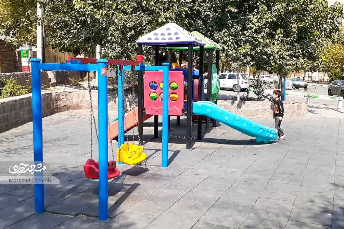 ۴ مدرسه در کوچه صابر یک