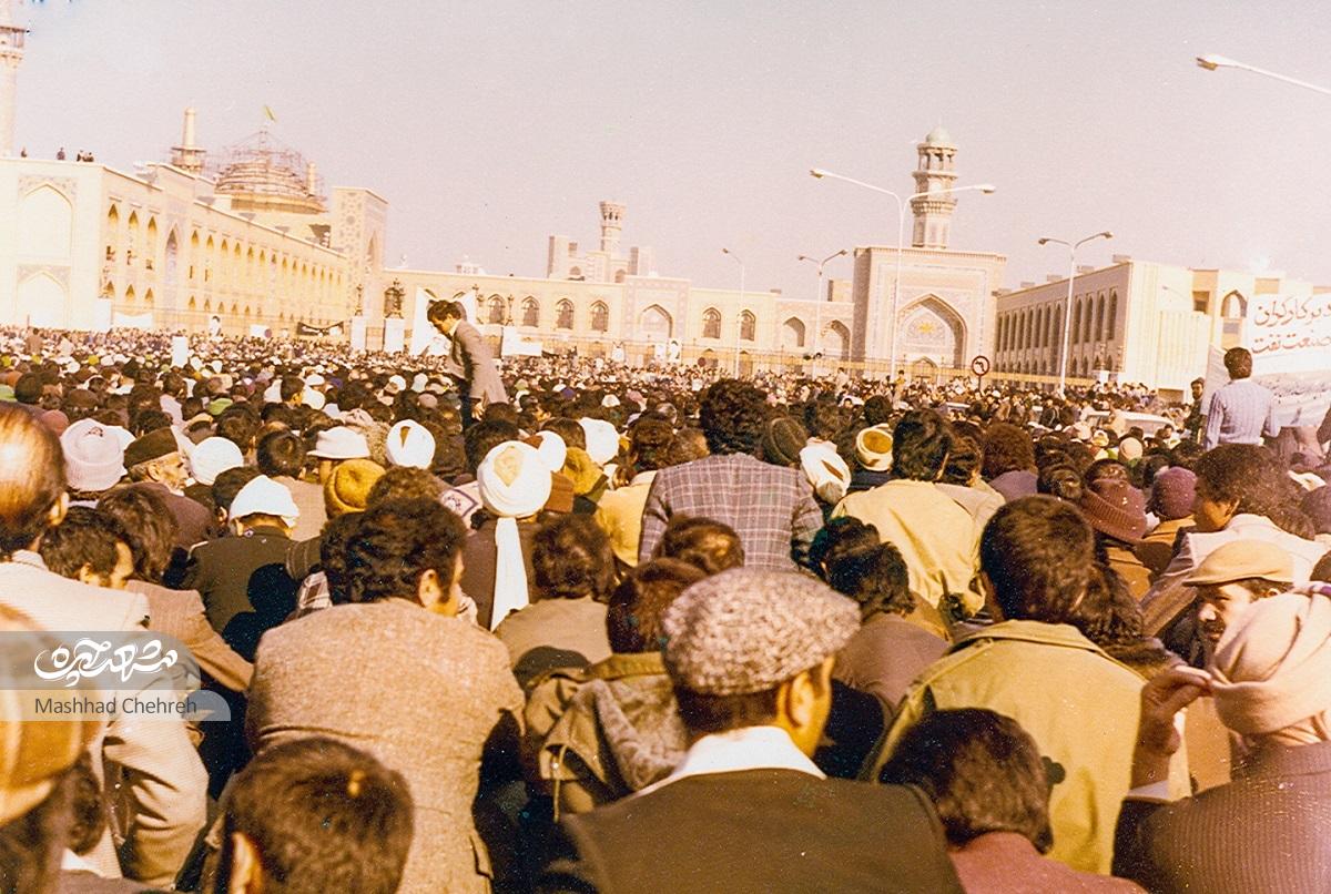 روزشمار سید اسماعیل آموزگار از آذر و دی ۱۵۷ تنها روایت روزنامه‌نگارانه آن روزهاست