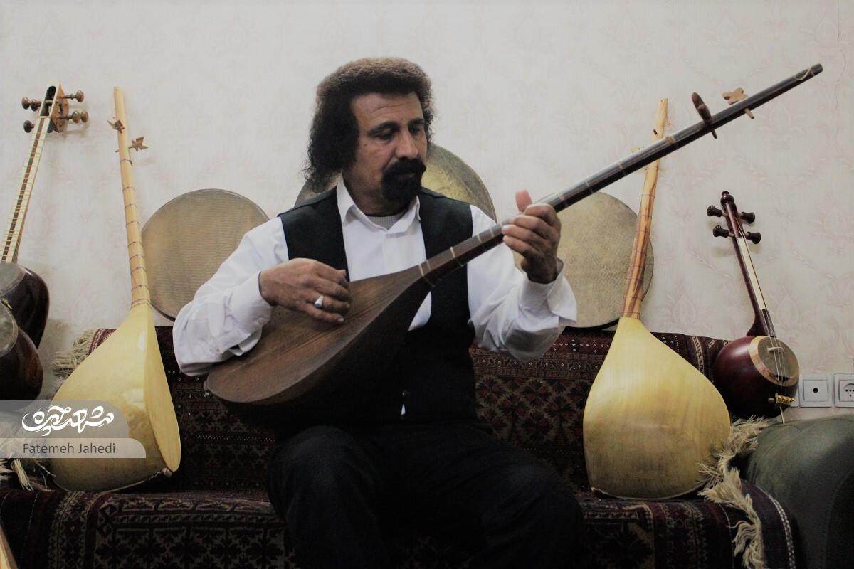 گروه موسیقی محلی «دلشیدا» ۳۳ سال است برای حالخوب مردم مینوازد گروه موسیقی محلی «دلشیدا» ۳۳ سال است برای حالخوب مردم مینوازد