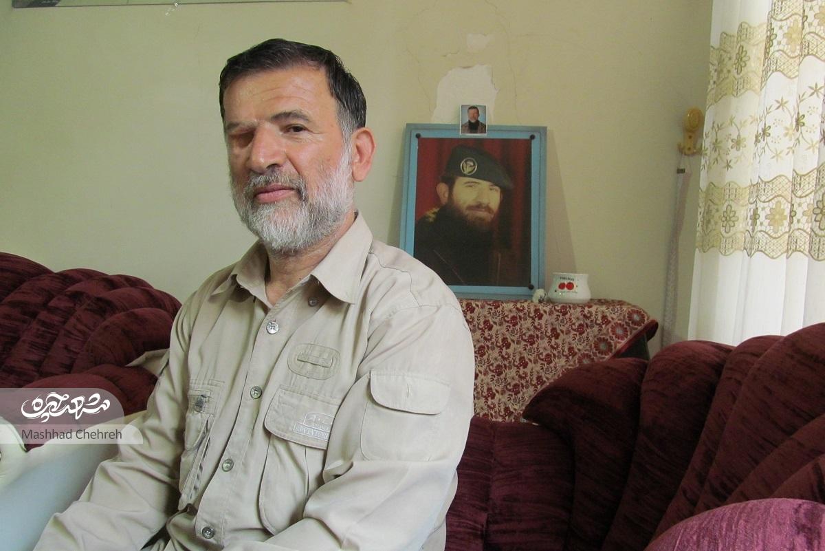 حاج علی ۳۱ بار چشم و بدنش را عمل کرده است حاج علی ۳۱ بار چشم و بدنش را عمل کرده است
