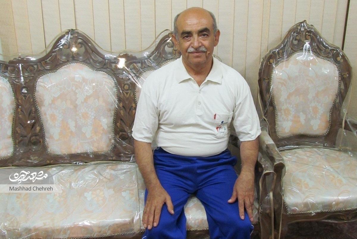 منوچهر رخشانی ورزشکاران محله راهآهن را دور هم جمع میکرد منوچهر رخشانی ورزشکاران محله راهآهن را دور هم جمع میکرد