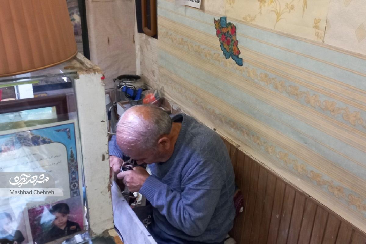 مغازه محمد رجبزاده؛ جایی برای تیکتاک دوباره ساعتها مغازه محمد رجبزاده؛ جایی برای تیکتاک دوباره ساعتها