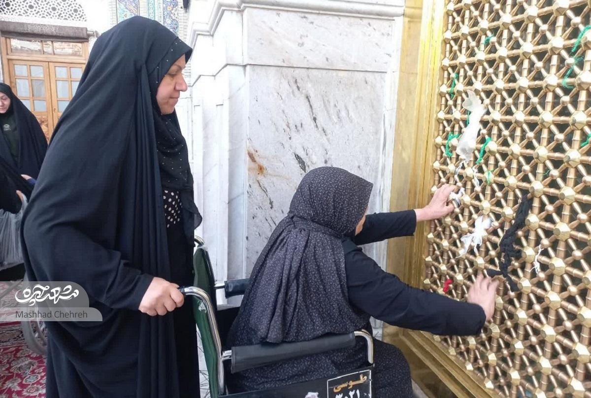 ساکنان محله خاتمالانبیا(ص)، هر هفته سالمندان را به حرم رضوی میبرند ساکنان محله خاتمالانبیا(ص)، هر هفته سالمندان را به حرم رضوی میبرند