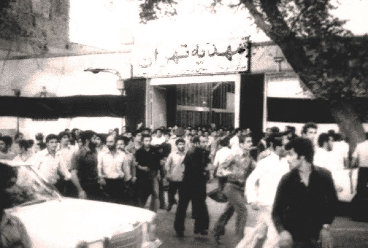 مرحوم «شیخاحمد کافی» آن «واعظ خراسانی» مرحوم «شیخاحمد کافی» آن «واعظ خراسانی»