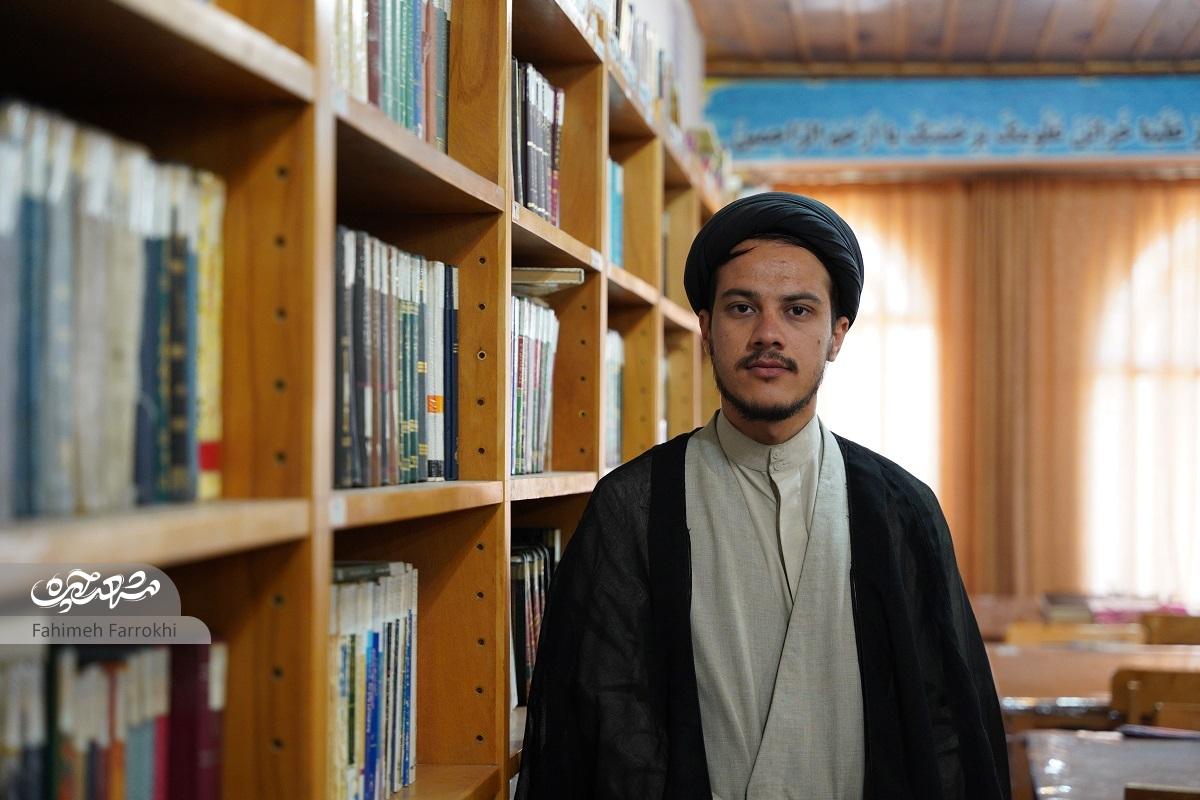 قول و فعل زیبای «آقاسید» در مسجد آیت‌الله فقیه‌سبزواری