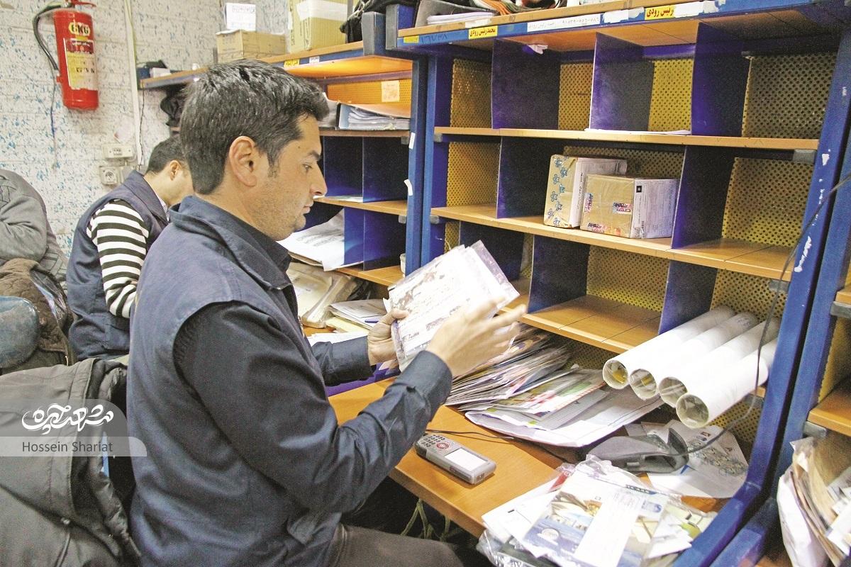 روایتی از نوستالوژی دستخط‌ها و نامه رسان‌ها