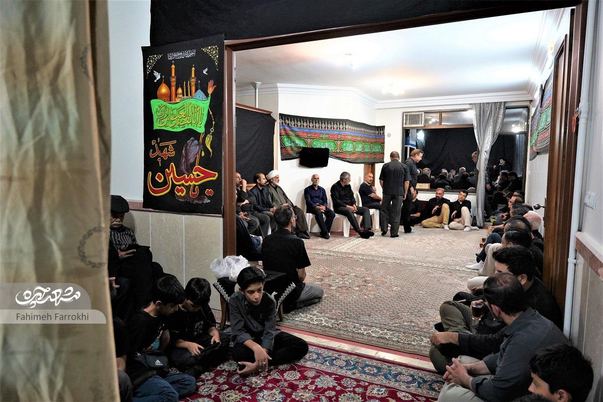 حاجمحمد داعی یک طبقه خانهاش را وقف قرآن و مراسم مذهبی کرده است حاجمحمد داعی یک طبقه خانهاش را وقف قرآن و مراسم مذهبی کرده است