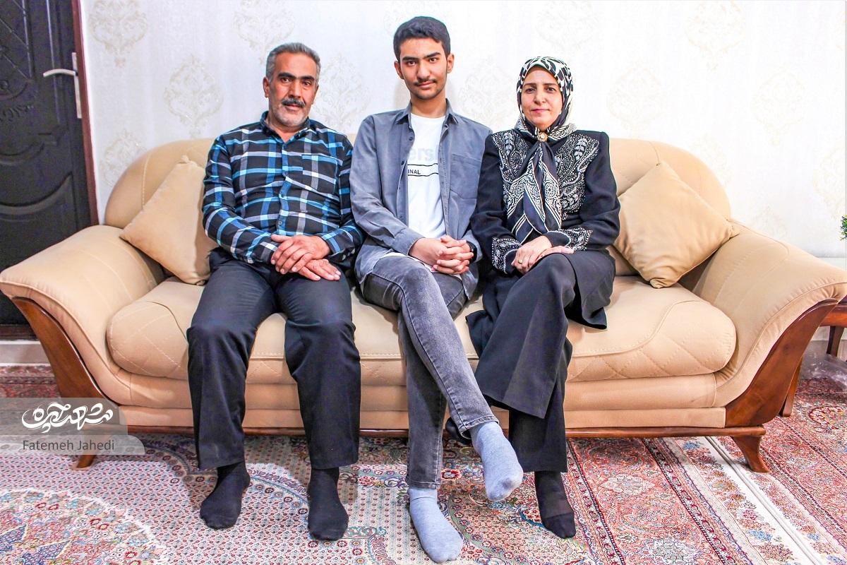 امیرمحمد توانا پای رؤیای رفتن به دانشگاه شریف ایستاد امیرمحمد توانا پای رؤیای رفتن به دانشگاه شریف ایستاد