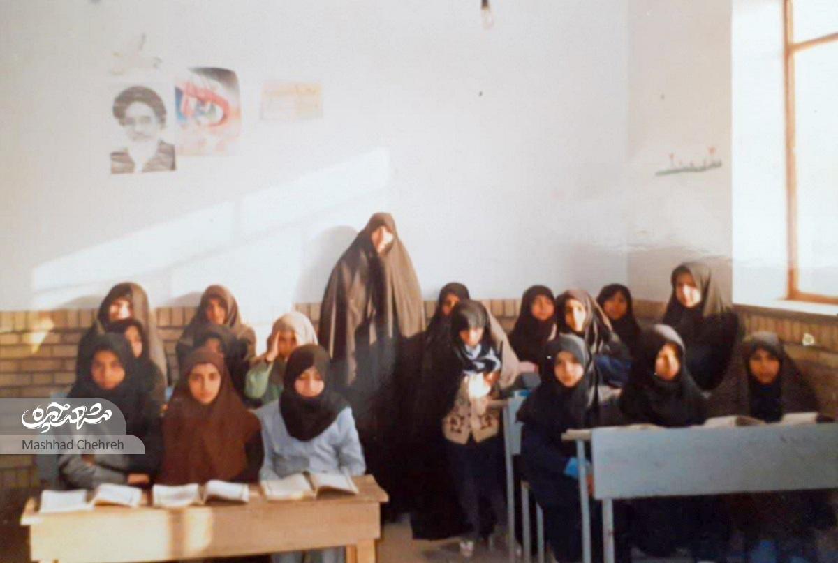 روایات و خاطراتی از شکل‌گیری مدارس«اردکانی» و «سفید‌سنگی» نخستین مدرسه‌های محله تربیت در دهه70
