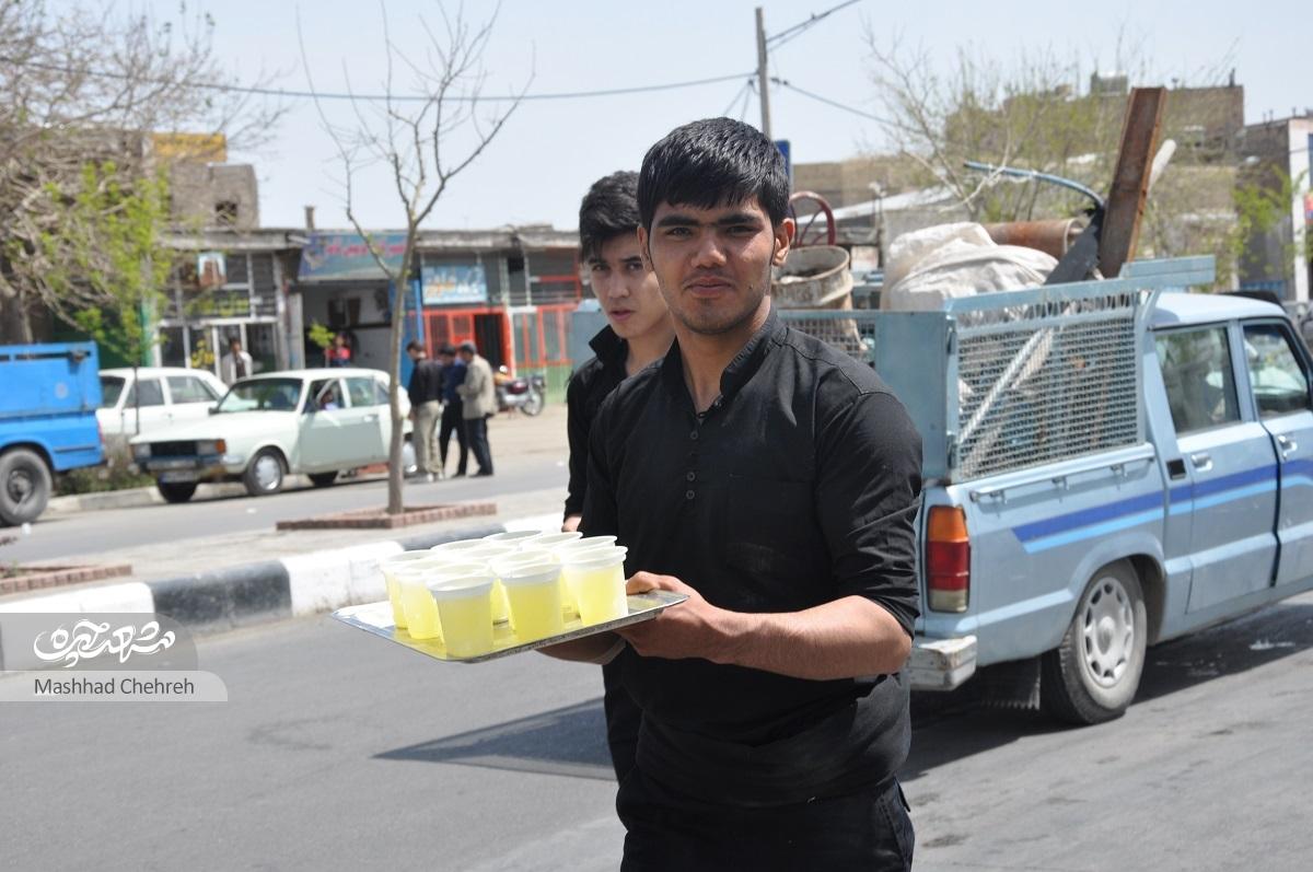 با بچه‌های «آل یاسین» و هیئتی از جوانان که در دل مسجد جان گرفت