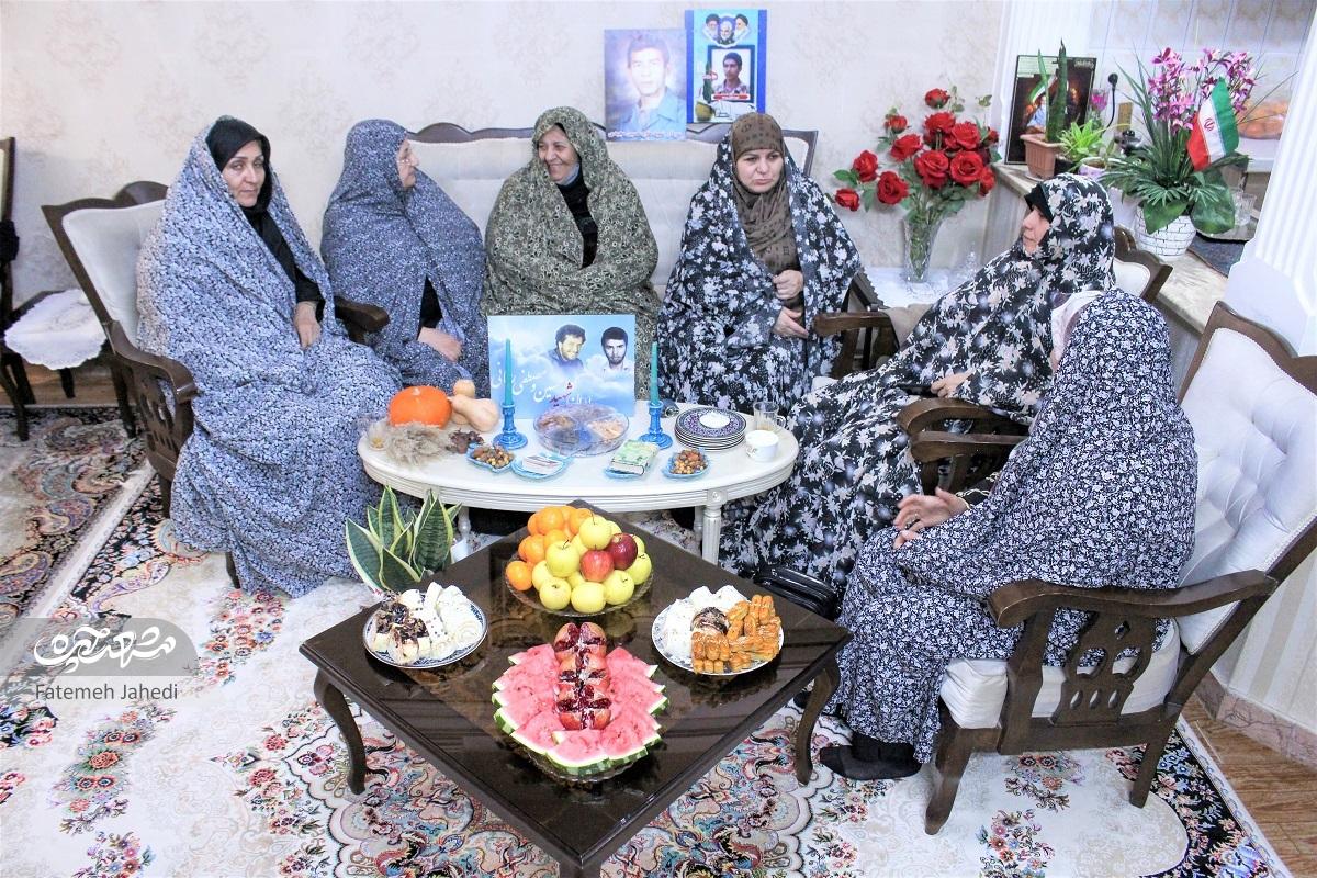 تنور داغ خاطره‌گویی شب‌چله‌ای در خانه اقدس خانم