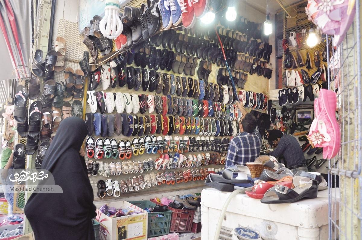 سرای کفش هفده شهریور مشهد؛ شاهراه و مهمترین بارانداز کفش کشور سرای کفش هفده شهریور مشهد؛ شاهراه و مهمترین بارانداز کفش کشور